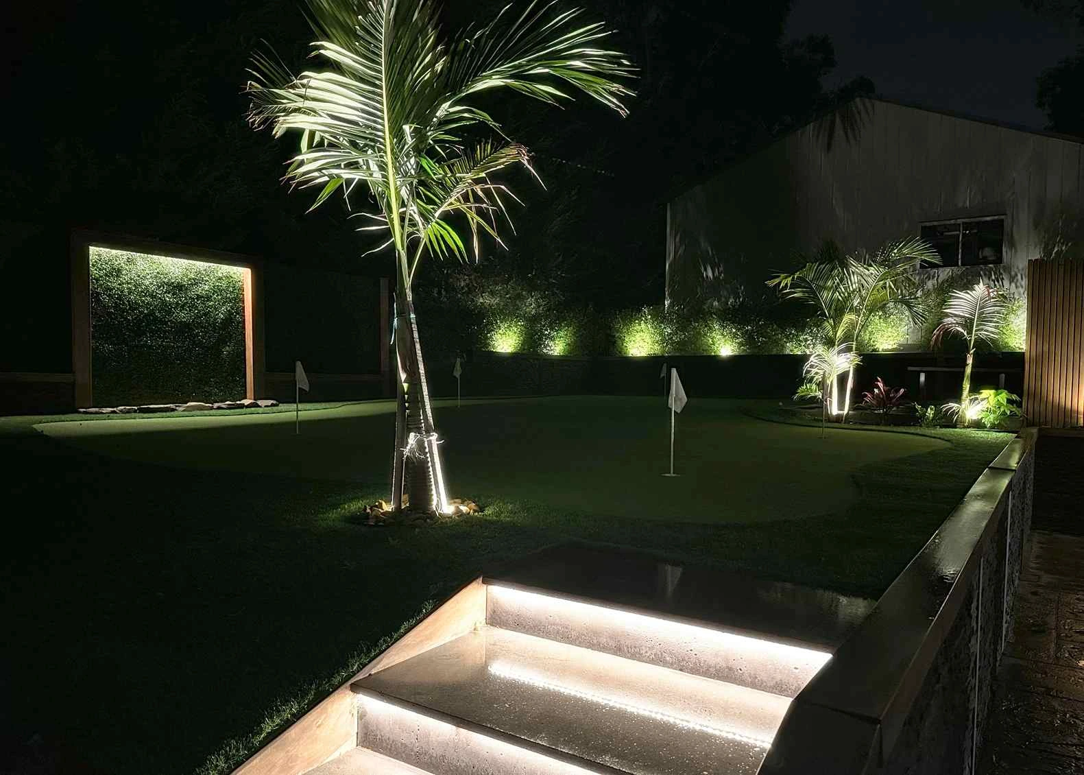 garden-lighting-img